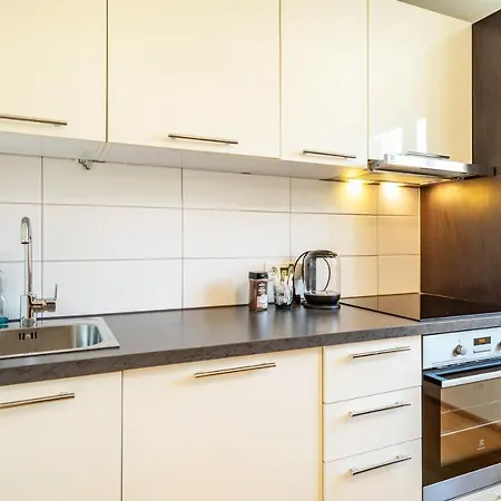 21 Apartment